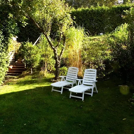 Freistehendes Am Malerischen Nepperminer Mit Terrasse Und Ruderboot Feriehus *